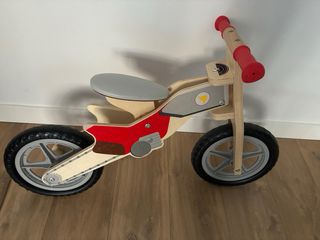 Moto de madera sin pedales para niños