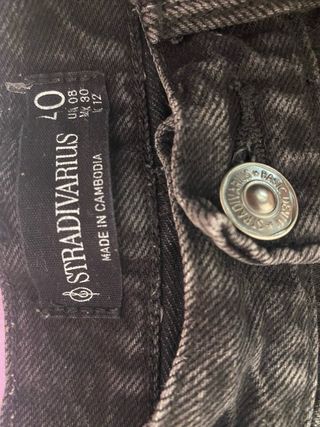 Pantalón vaquero negro Stradivarius Talla 40