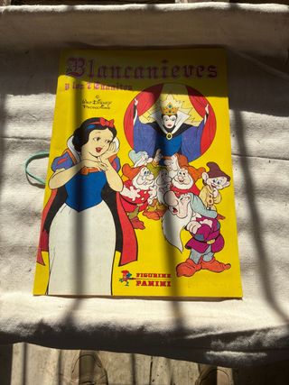 Album Cromos Blancanieves y los 7 Enanitos Panini