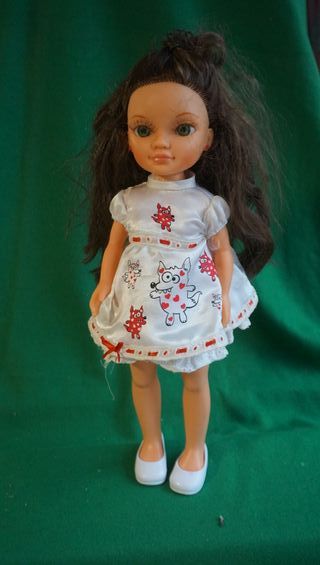 Diversi giocattoli di bambole, vedi foto per misure e dettagli