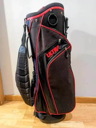 Bolsa de Golf Wilson Ultra Negra y Roja