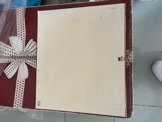 Set 4 Quadri con cornice dorata e nera