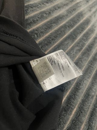 Camiseta Adidas Negra con Bolsillo