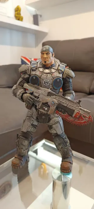 Figura Marcus Fénix Gears of War 30cm