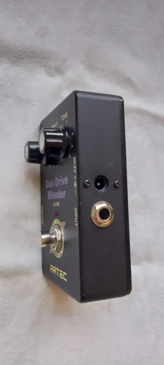 Pedal distortion Artec Duo Drive Blender SE-DDB