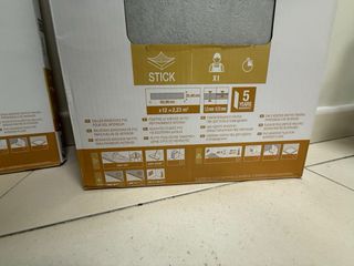 Suelo Vinílico Artens Gris