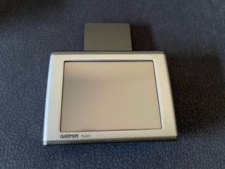 GPS Garmin Nüvi 300 con accesorios