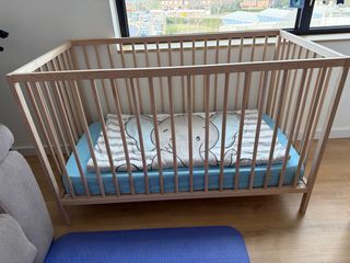 Cuna con colchón 60x120