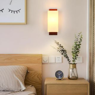 Lámpara de pared madera E27