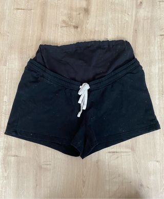 Set di abbigliamento per futura mamma