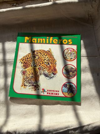 Álbum de cromos Mamíferos Panini