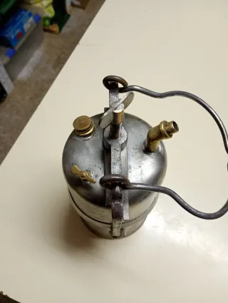 Lámpara de carburo de mina