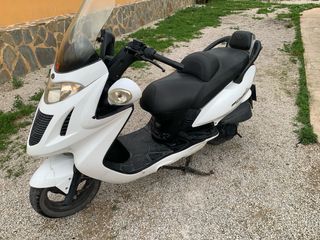 Kymco Grand Dink 125 2010
