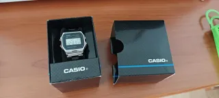 Reloj Casio Digital Plata y Negro