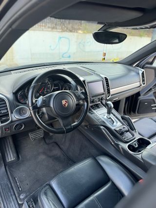 Porsche Cayenne 2010