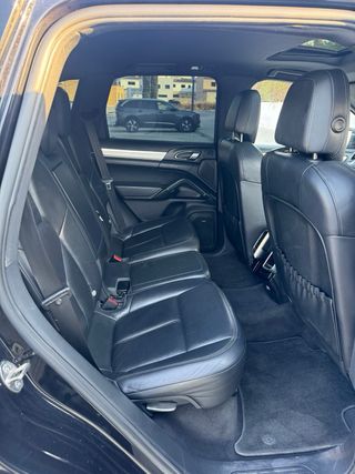 Porsche Cayenne 2010