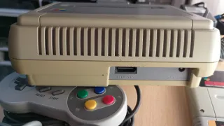 Super Nintendo SNES + 3 giochi, 2 controller