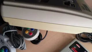 Super Nintendo SNES + 3 giochi, 2 controller