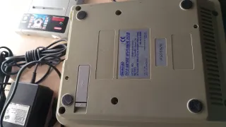 Super Nintendo SNES + 3 giochi, 2 controller