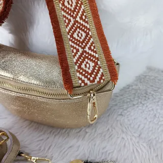 Borsa a spalla dorata con due cinture