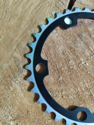 Plato Campagnolo 34T para ciclismo de carretera