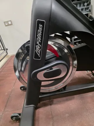 Bicicleta Spinning FifeFitness IC1