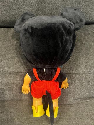 Bebé Llorón Mickey Mouse