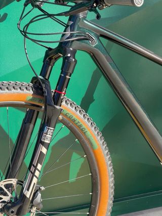 Scott Spark RC de Carbono de alta gama - mtb