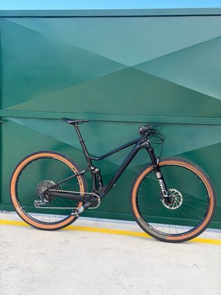 Scott Spark RC de Carbono de alta gama - mtb