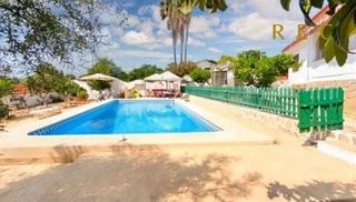 Chalet en venta en Nucia (la)