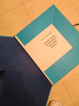 Carpeta serigrafías Alrededor de la Música