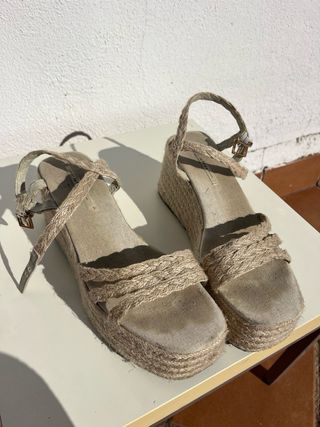 Sandalias cuña Lefties talla 39