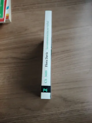 La comunicación no verbal y La ciudad e las bestia