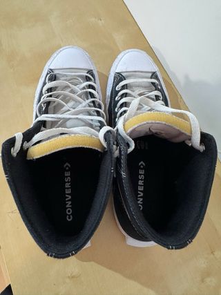 Converse Bota Negras Far From Chuck