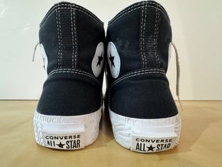 Converse Bota Negras Far From Chuck