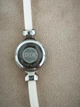 Reloj Tous Digital Brazalete Blanco y Plata