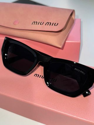 Gafas de Sol Miu Miu Negras