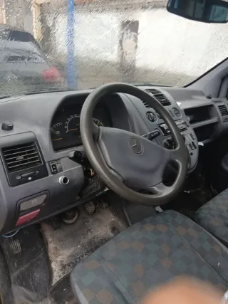 Mercedes-Benz Vito 2000