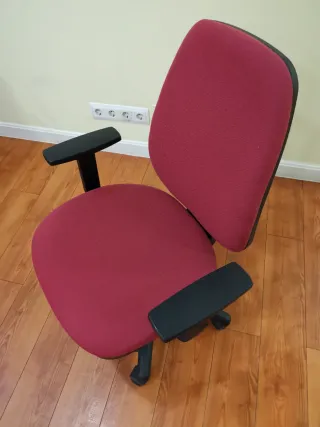 Sillas de oficina con ruedas - Como nuevas