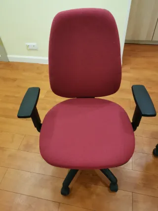 Sillas de oficina con ruedas - Como nuevas