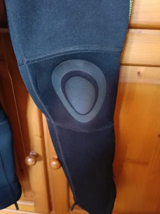 Traje de neopreno verde y negro, niño/niña de 1,2