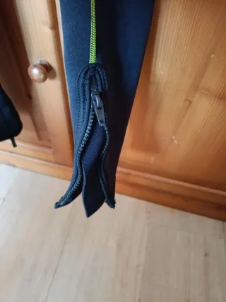 Traje de neopreno verde y negro, niño/niña de 1,2