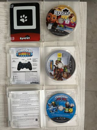 Console PS3 con 2 controller e 8 giochi