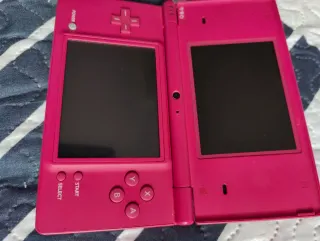Nintendo DSi Rosa