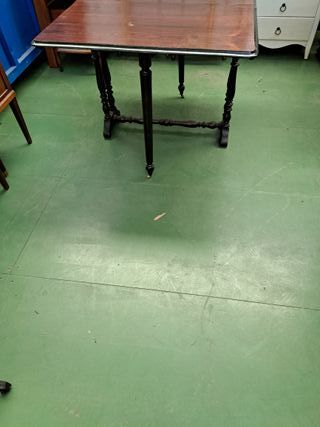 Mesa Isabelina Antigua Madera