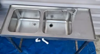Fregadero doble de acero inoxidable