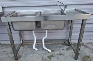 Fregadero doble de acero inoxidable