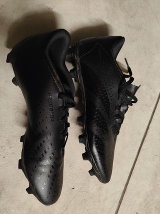 Scarpe Adidas Predator Accuracy.4 Calcio numero 40