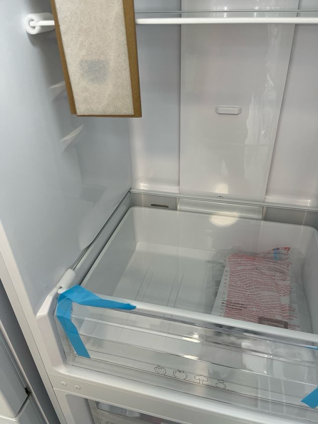 ️ FRIGORÍFICO COMBI KUNFT (KC9613) - BLANCO Y ESPA