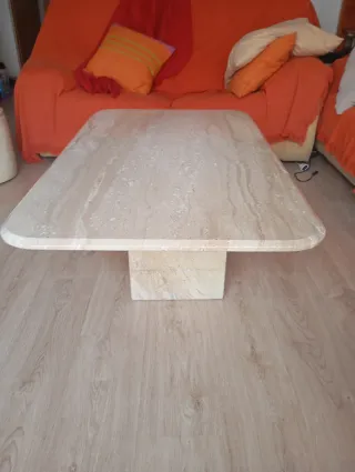 Mesa de mármol Travertino